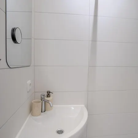 Primeloft Wurmbergblick - Balkon - Modern & Zentral - Bis 4 Pers - Mit Boxspringbett & Parkplatz Lejlighed *
